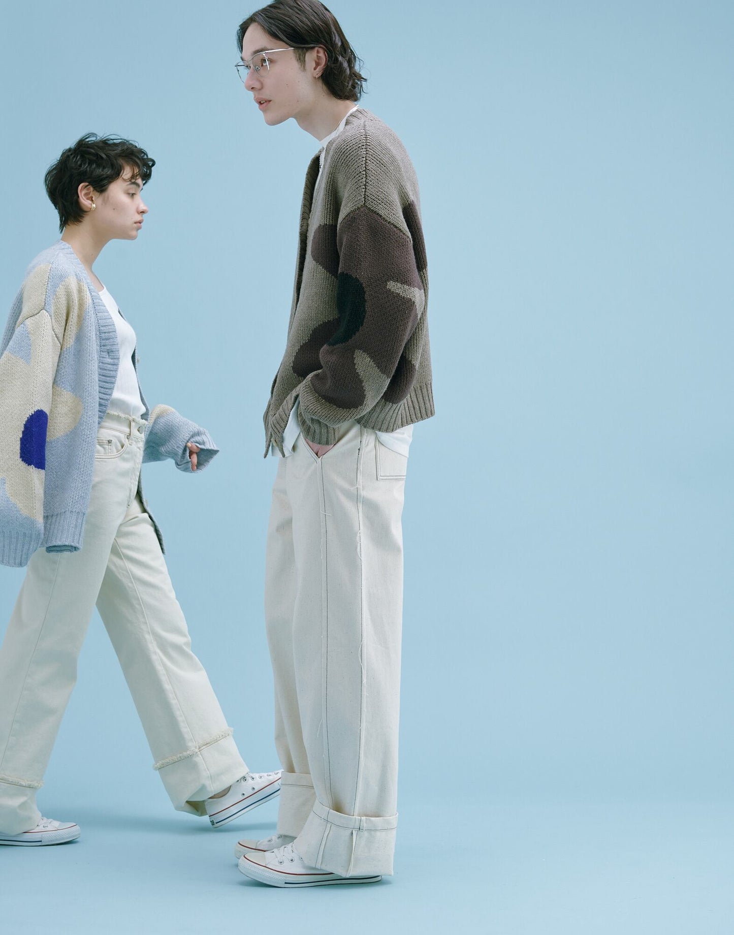 YM-028 “DOUBLE FLOWER” PAINT CARDIGAN