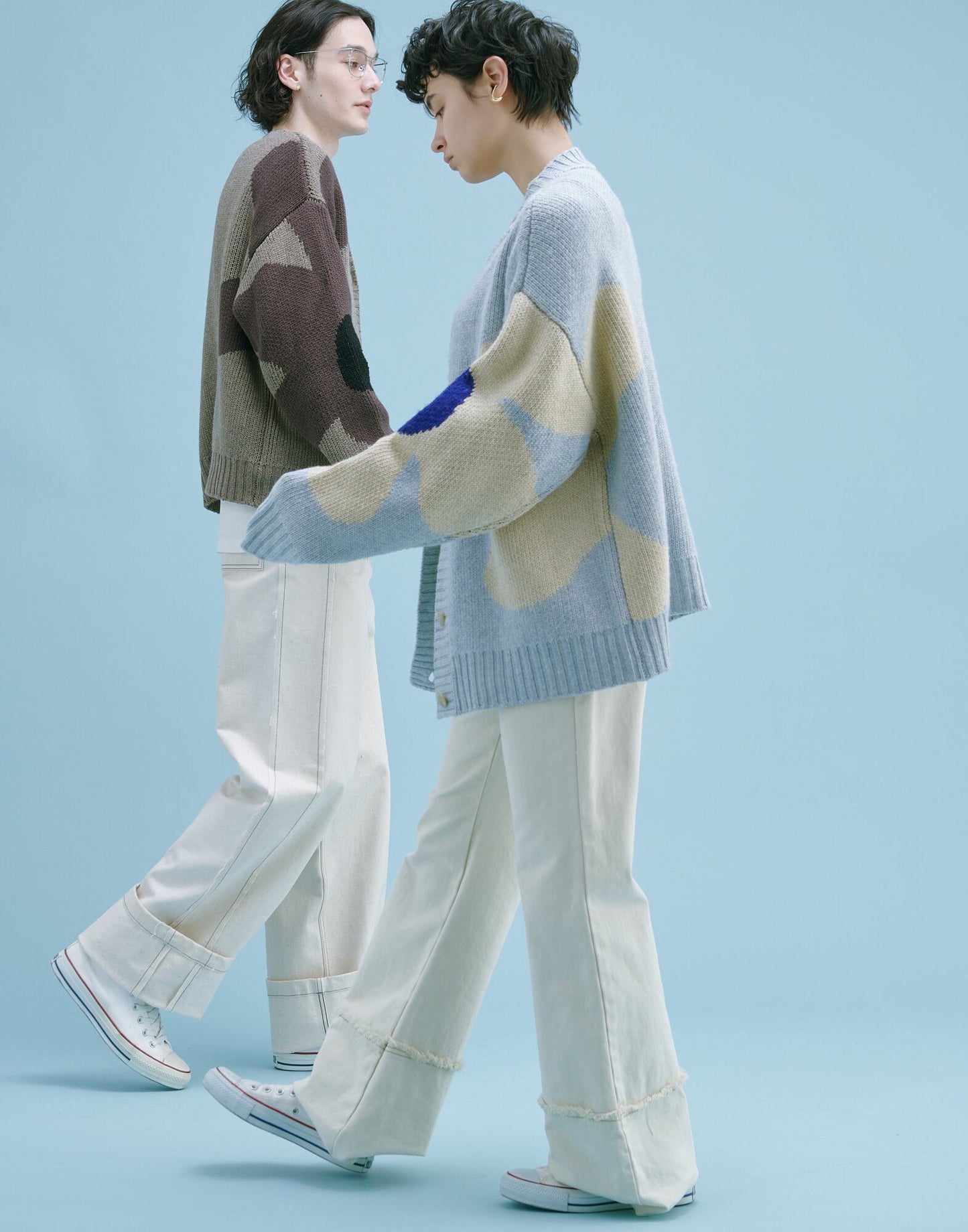 YM-028 “DOUBLE FLOWER” PAINT CARDIGAN