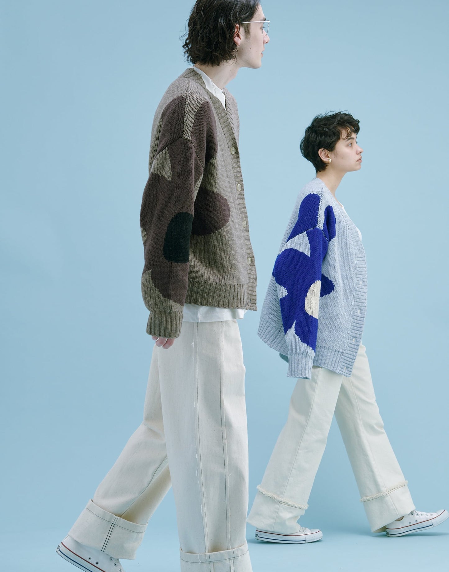 YM-028 “DOUBLE FLOWER” PAINT CARDIGAN
