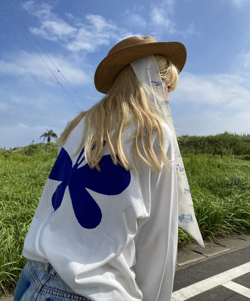 YM-049 Butterfly Long T-shirt